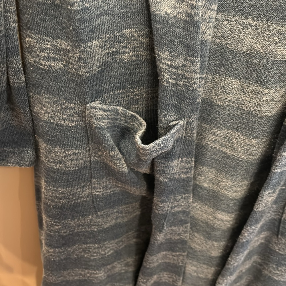 Lularoe Sarah SM long Sweater Cardigan Pockets Blue Stripe Knit Duster - Picture 3 of 4